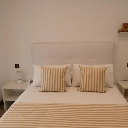 Casa Barbero Апартаменты Нерха